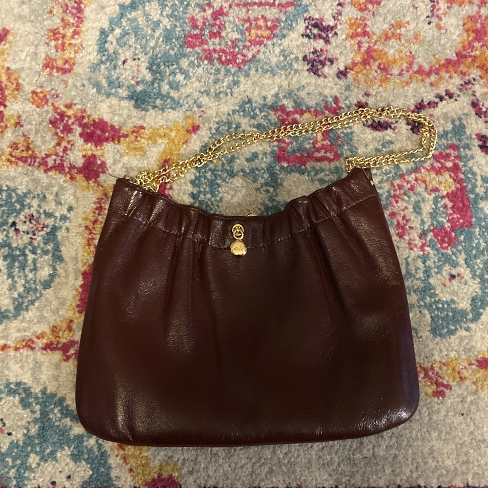 Vintage Andé Women's Burgundy Leather Clutch/ Shoulder Bag with Gold Chain